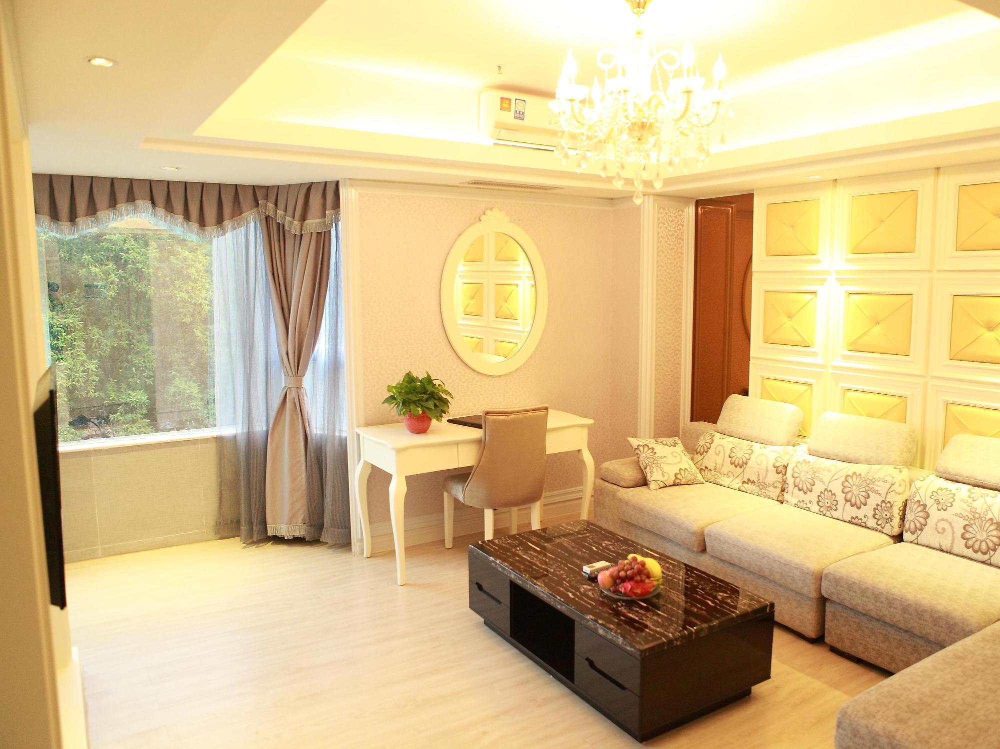 Bluesky Hotel Guangzhou Exterior photo